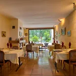 פארק נופש Les Hauts De *