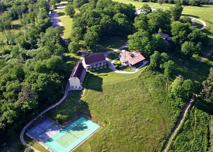 Les Hauts De Holiday park Marquay